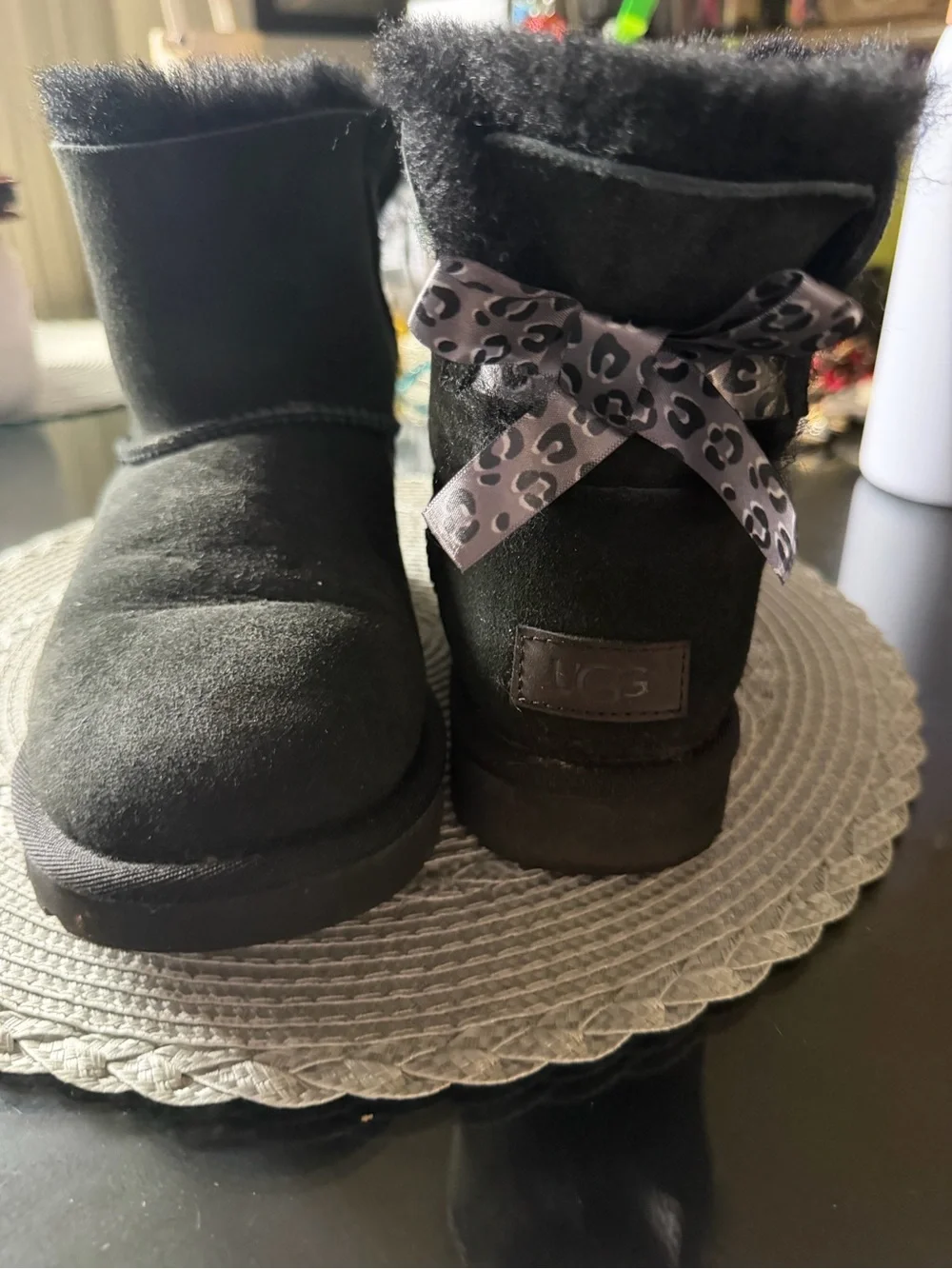 UGG women  Black Faux-Shearling Ankle Boots